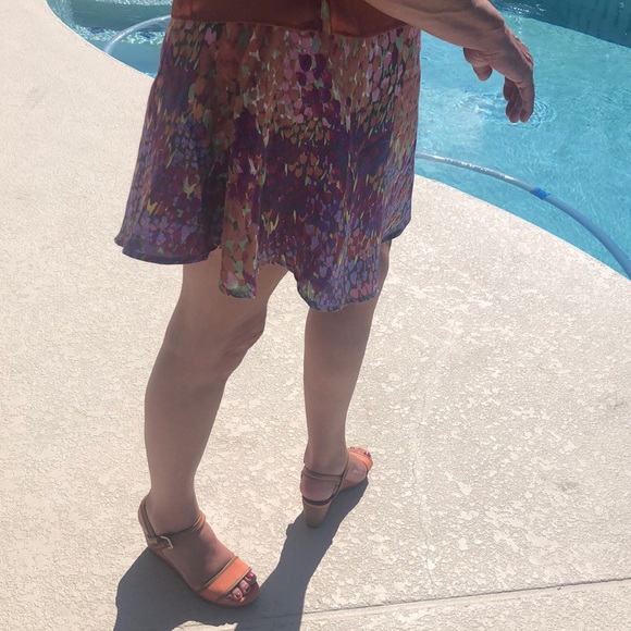 Forever 21 multi colored skirt with lining - Picture 4 of 7